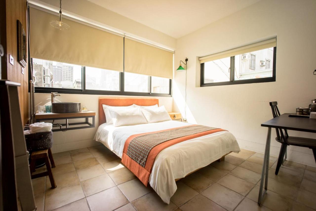 未艾公寓welove Apartment Синьин Экстерьер фото